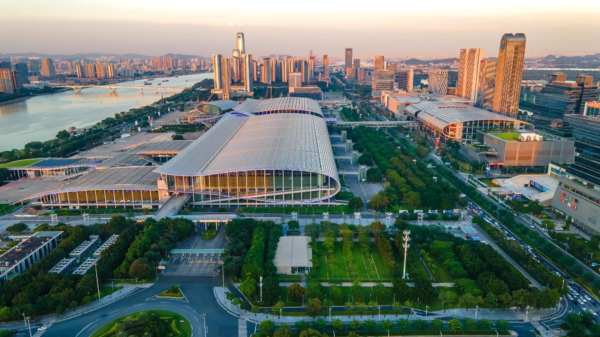 Yu Manju High-Floor Huge-Screen Audiovisual Hotel-Guangzhou Tower Zhujiang New Town Sports West Road Branch Exteriör bild