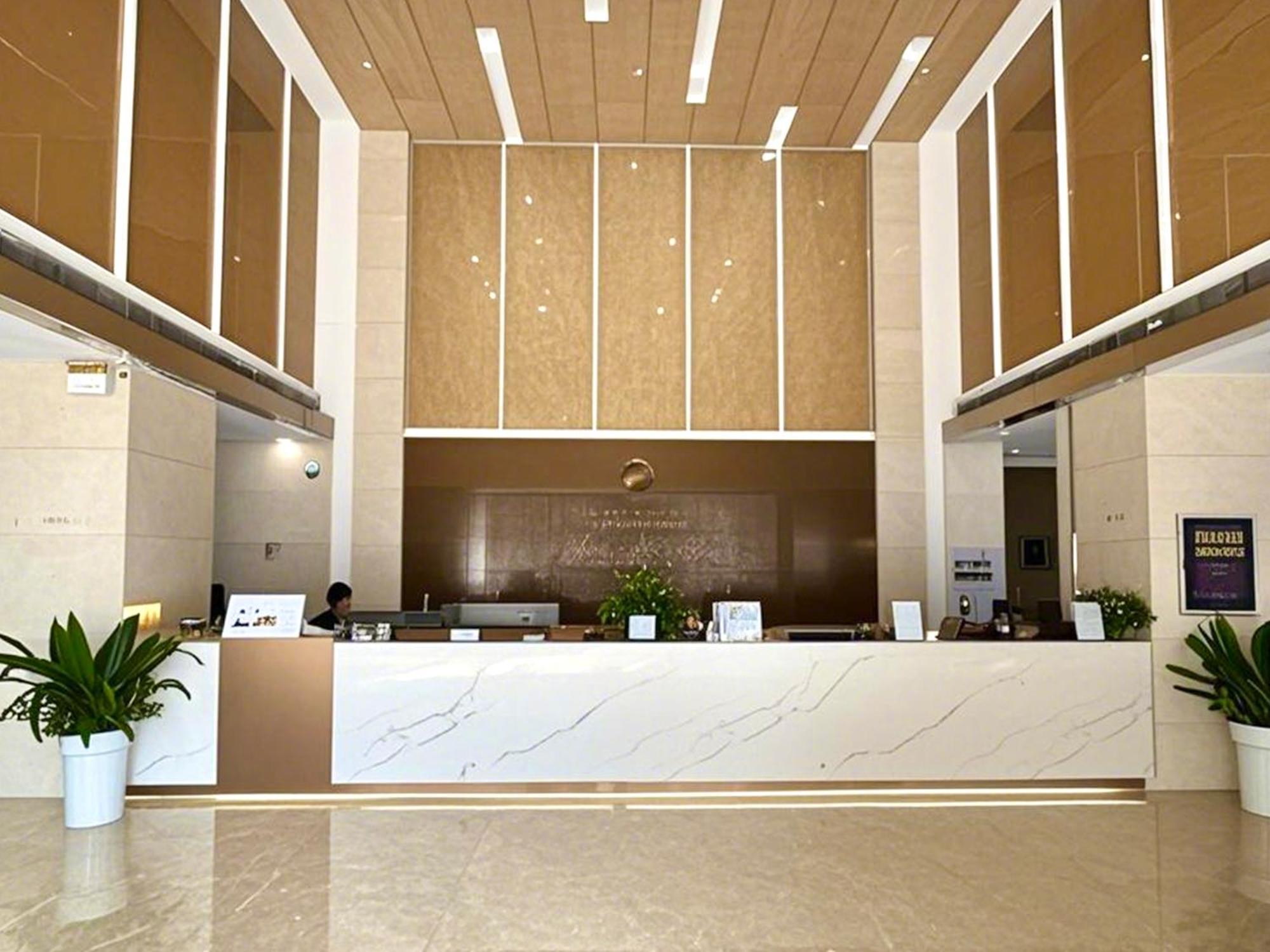 Yu Manju High-Floor Huge-Screen Audiovisual Hotel-Guangzhou Tower Zhujiang New Town Sports West Road Branch Exteriör bild